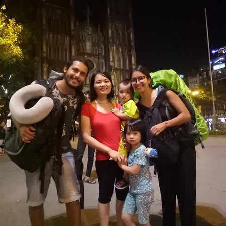 Nusmile'S Hostel And Travel Hanoi Buitenkant foto