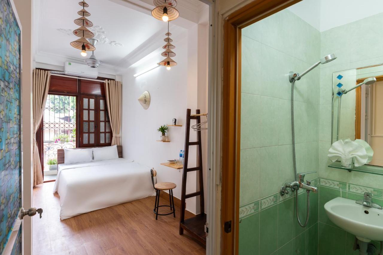 Nusmile'S Hostel And Travel Hanoi Buitenkant foto
