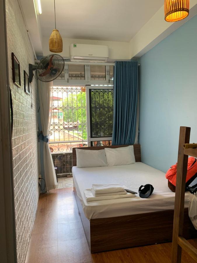 Nusmile'S Hostel And Travel Hanoi Buitenkant foto