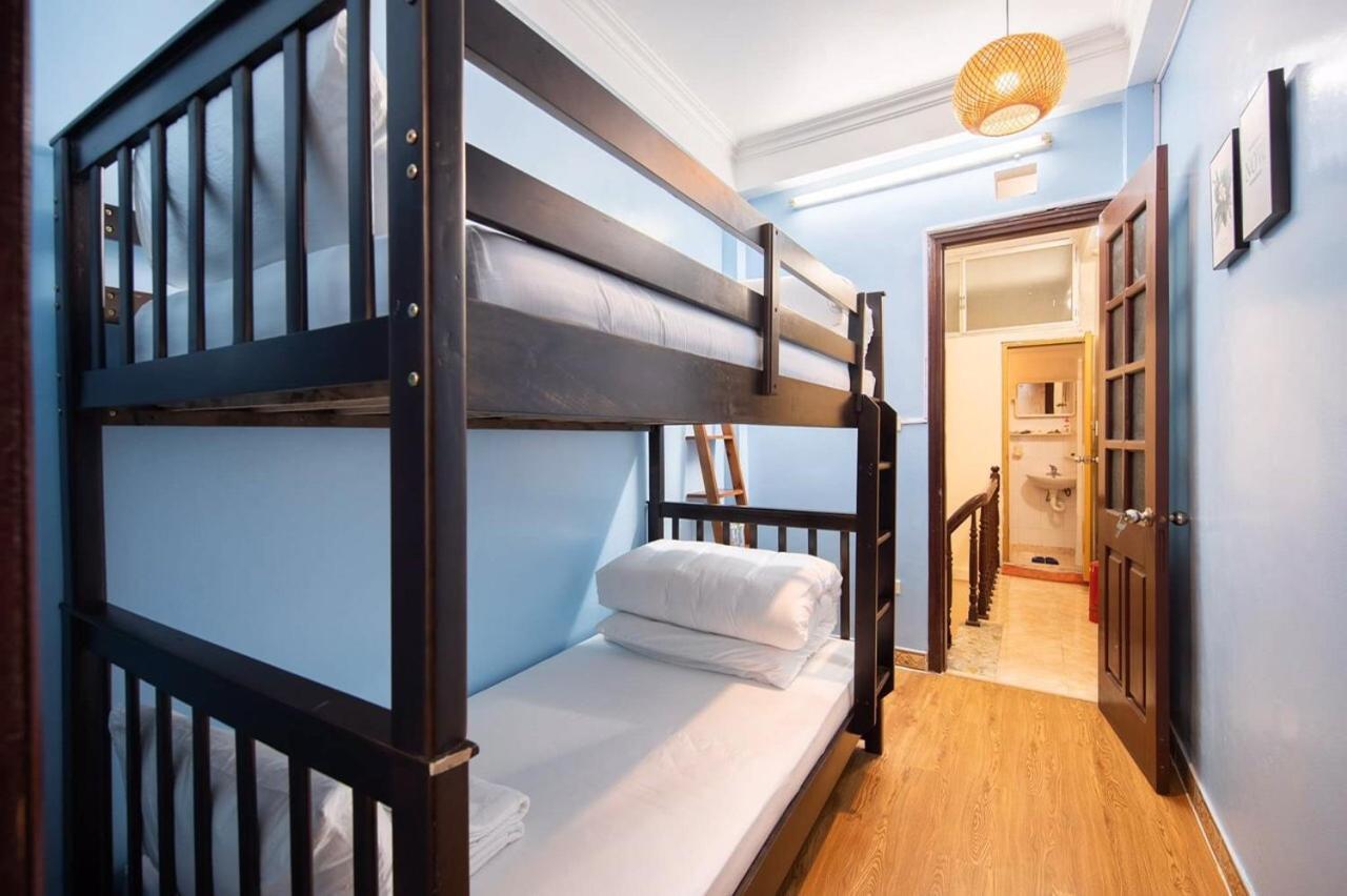Nusmile'S Hostel And Travel Hanoi Buitenkant foto